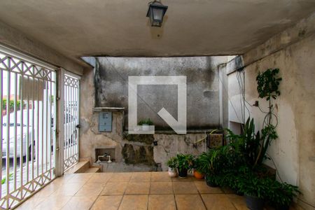 Casa à venda com 150m², 4 quartos e 1 vaga Casa à venda com 150m², 4 quartos e 1 vagaGaragem