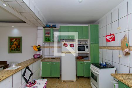 Casa à venda com 150m², 4 quartos e 1 vaga Casa à venda com 150m², 4 quartos e 1 vagaCasa 2 - Cozinha