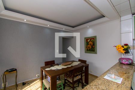 Casa à venda com 150m², 4 quartos e 1 vaga Casa à venda com 150m², 4 quartos e 1 vagaCasa 2 - Sala de Jantar
