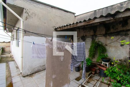 Casa à venda com 150m², 4 quartos e 1 vaga Casa à venda com 150m², 4 quartos e 1 vagaQuintal