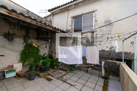 Casa à venda com 150m², 4 quartos e 1 vaga Casa à venda com 150m², 4 quartos e 1 vagaQuintal