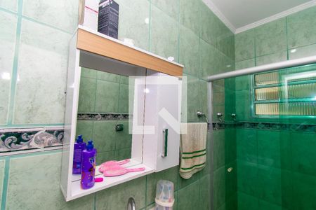 Casa à venda com 150m², 4 quartos e 1 vaga Casa à venda com 150m², 4 quartos e 1 vagaCasa 2 - Banheiro 2