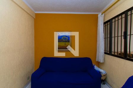 Sala de casa à venda com 4 quartos, 150m² em São Lucas, São Paulo