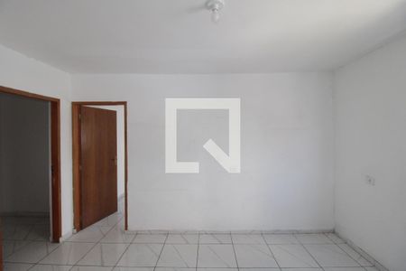 Sala/Cozinha e área de serviço de apartamento para alugar com 2 quartos, 45m² em Vila Buenos Aires, São Paulo