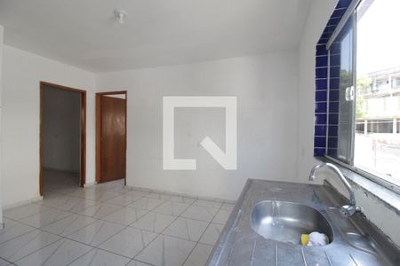 Sala/Cozinha e área de serviço de apartamento para alugar com 2 quartos, 45m² em Vila Buenos Aires, São Paulo