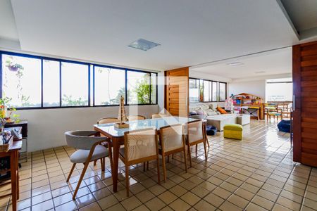 Sala 4 ambientes de apartamento para alugar com 5 quartos, 222m² em Parnamirim, Recife