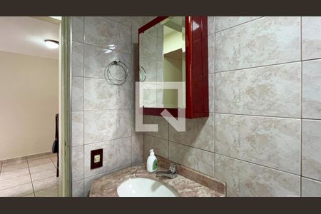 Apartamento para alugar com 62m², 2 quartos e 1 vagaBanheiro