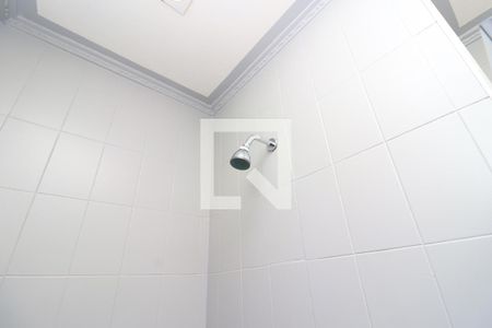 Casa à venda com 143m², 2 quartos e 1 vagaBanheiro