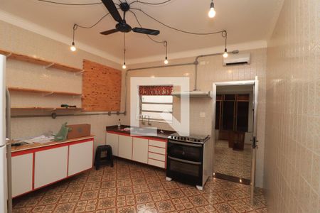 Casa à venda com 143m², 2 quartos e 1 vagaCozinha