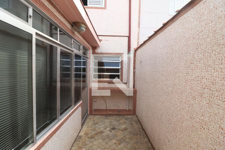 Casa à venda com 143m², 2 quartos e 1 vagaÁrea de Serviço