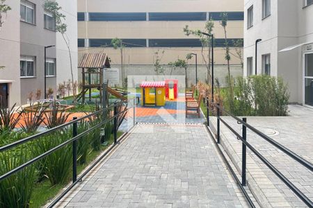 Apartamento para alugar com 45m², 2 quartos e sem vagaÁrea comum - Playground