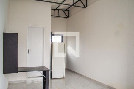 Quarto  de apartamento para alugar com 1 quarto, 30m² em Azenha, Porto Alegre