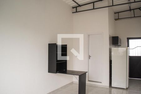 Quarto  de apartamento para alugar com 1 quarto, 30m² em Azenha, Porto Alegre
