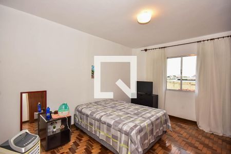 Quarto 1 de casa à venda com 2 quartos, 149m² em Vila Sônia, São Paulo