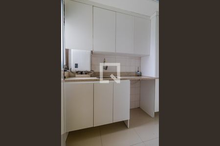 Apartamento para alugar com 98m², 3 quartos e 1 vagaÁrea de serviço