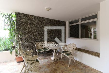 Apartamento à venda com 69m², 2 quartos e sem vagaHall de entrada