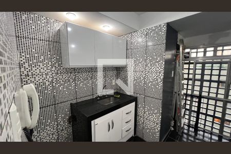 Apartamento à venda com 69m², 2 quartos e sem vagaCozinha - Armários