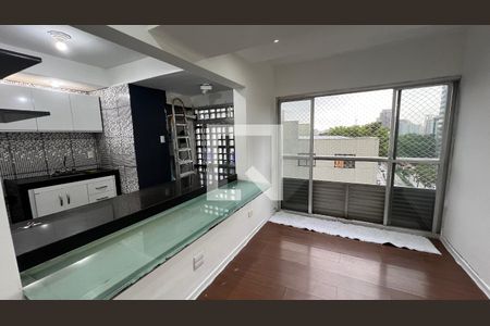 Sala  de apartamento para alugar com 2 quartos, 69m² em Pinheiros, São Paulo