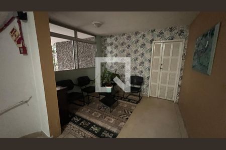 Apartamento à venda com 69m², 2 quartos e sem vagaHall de entrada