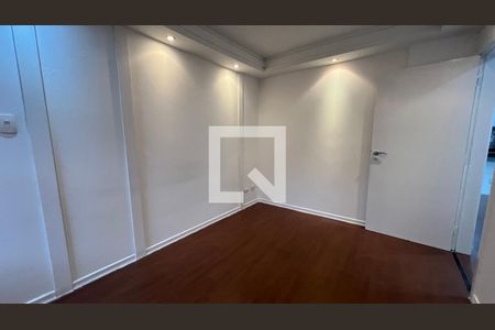 Quarto  de apartamento para alugar com 2 quartos, 69m² em Pinheiros, São Paulo