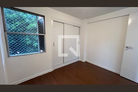 Apartamento à venda com 69m², 2 quartos e sem vagaQuarto 2