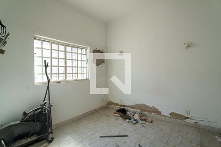 Sala de casa à venda com 3 quartos, 120m² em São Lourenço, Niterói