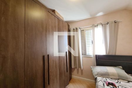 Apartamento à venda com 56m², 2 quartos e 2 vagasQuarto 2