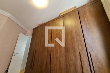 Apartamento à venda com 56m², 2 quartos e 2 vagasQuarto 2