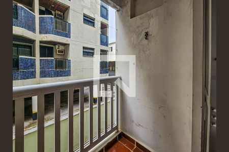 sacada de apartamento para alugar com 2 quartos, 98m² em Parque Enseada, Guarujá