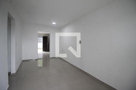 Sala de casa à venda com 2 quartos, 153m² em Harmonia, Canoas