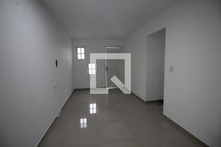 Sala de casa à venda com 2 quartos, 153m² em Harmonia, Canoas