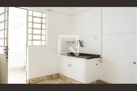 Apartamento para alugar com 149m², 4 quartos e sem vaga Apartamento para alugar com 149m², 4 quartos e sem vagaCozinha