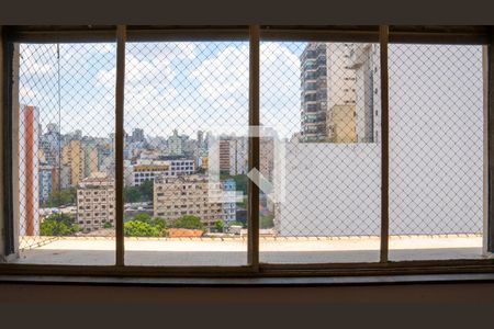 Apartamento para alugar com 149m², 4 quartos e sem vaga Apartamento para alugar com 149m², 4 quartos e sem vagaSala