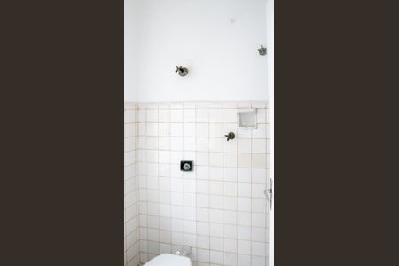 Apartamento para alugar com 149m², 4 quartos e sem vaga Apartamento para alugar com 149m², 4 quartos e sem vagaBanheiro de serviço