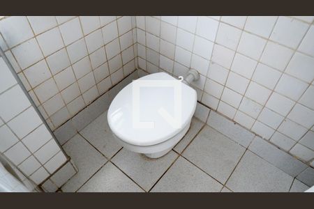 Apartamento para alugar com 149m², 4 quartos e sem vaga Apartamento para alugar com 149m², 4 quartos e sem vagaBanheiro de serviço