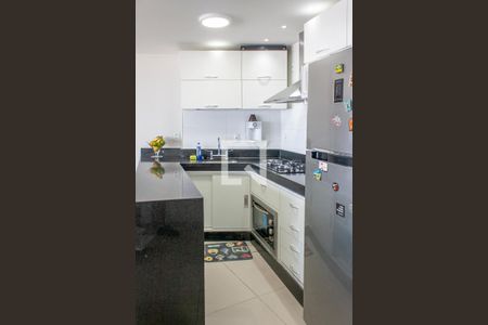 Apartamento à venda com 72m², 2 quartos e 1 vagaCozinha