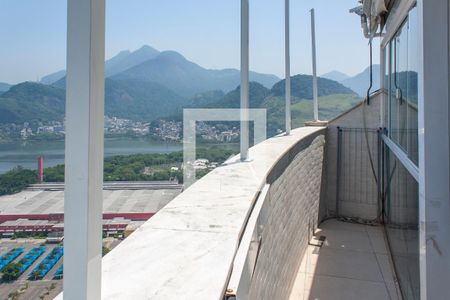 Apartamento à venda com 72m², 2 quartos e 1 vagaVaranda