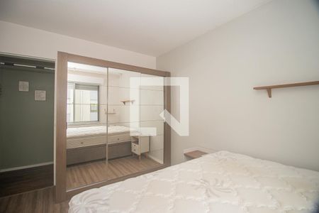 Quarto de apartamento à venda com 1 quarto, 50m² em Sarandi, Porto Alegre