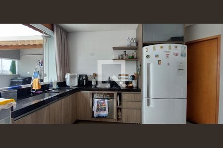 Apartamento à venda com 120m², 2 quartos e 2 vagasCozinha