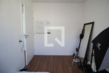 Quarto 2 de apartamento à venda com 2 quartos, 42m² em Rio Branco, Canoas