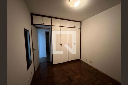 Quarto 01 de apartamento à venda com 2 quartos, 100m² em Copacabana, Rio de Janeiro