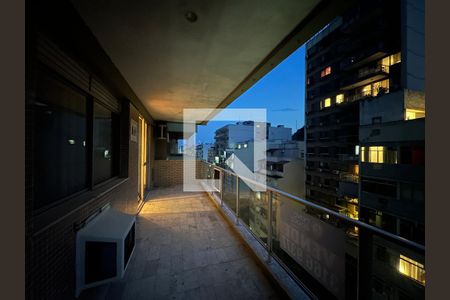 Sala - Varanda de apartamento à venda com 2 quartos, 100m² em Copacabana, Rio de Janeiro