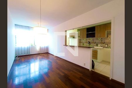 Sala de apartamento para alugar com 1 quarto, 65m² em Gávea, Rio de Janeiro