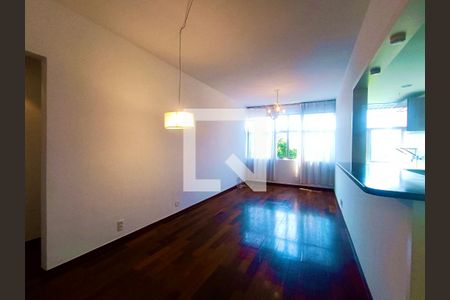 Sala  de apartamento para alugar com 1 quarto, 65m² em Gávea, Rio de Janeiro