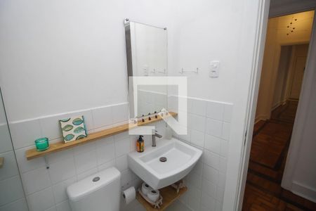 Apartamento à venda com 67m², 2 quartos e sem vagaBanheiro Social