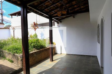 Varanda da Sala de casa à venda com 3 quartos, 300m² em Bom Jesus, Belo Horizonte