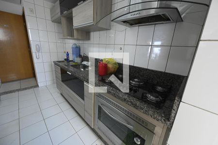 Apartamento para alugar com 82m², 2 quartos e 2 vagasCozinha
