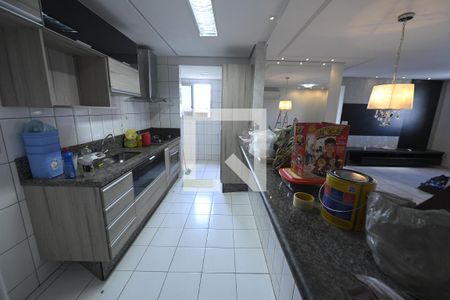 Apartamento para alugar com 82m², 2 quartos e 2 vagasCozinha
