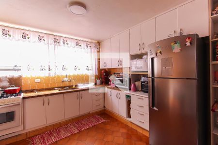 Casa à venda com 580m², 5 quartos e 8 vagasCozinha