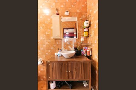 Casa à venda com 580m², 5 quartos e 8 vagasBanheiro da Suíte 4